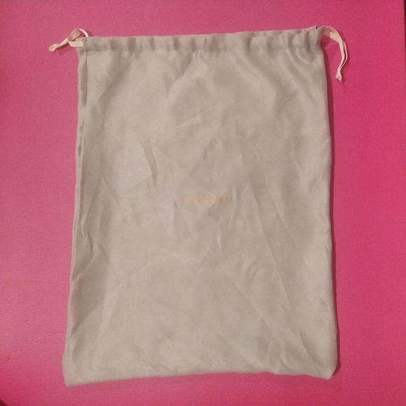 Aerin Dust Bag/Cover - Picture 1 of 5